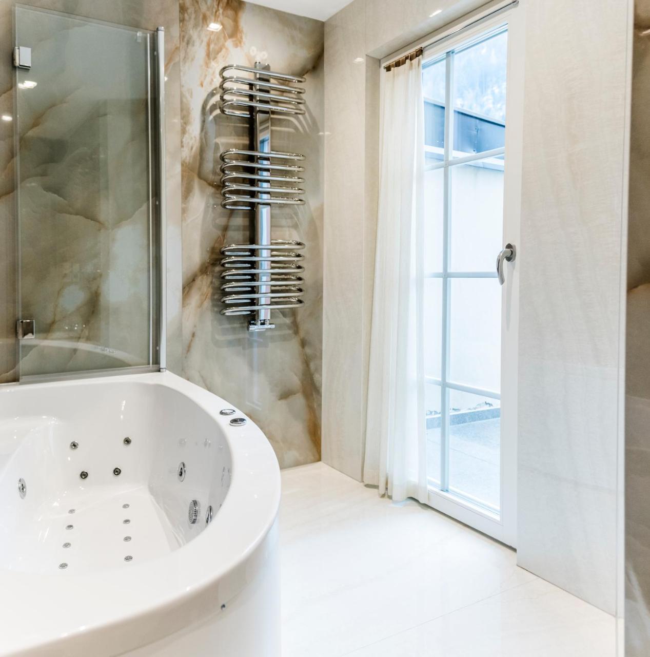 Apartments Villa Venezia Luxury Ortisei Ngoại thất bức ảnh